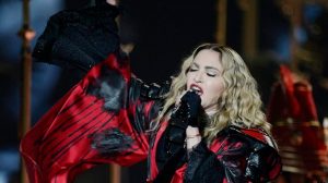 Madonna celebra