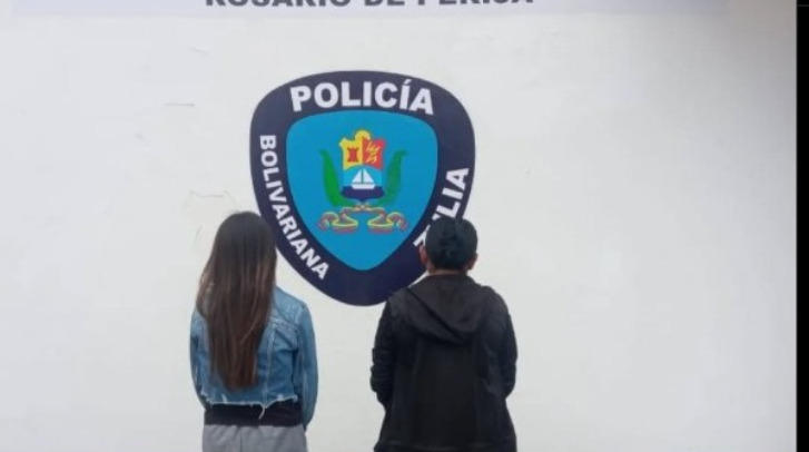 Madre e hija detenidas