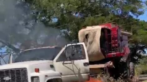 Conductor fallece por electrocución