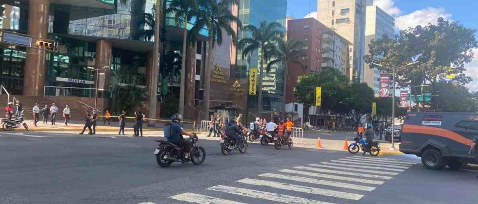 Av Francisco de Miranda en Caracas trancada