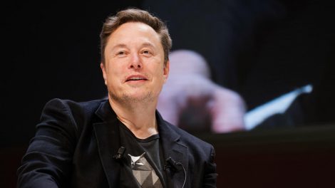 Elon Musk y Shivon Zilis anunciaron el nacimiento de su hijo Seldon Lycurgus. Descubre el significado detrás del peculiar nombre y más detalles sobre su familia.