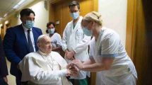 Papa Francisco en el hospital