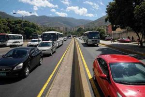 image del trafico en baruta caracas venezuela