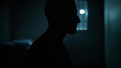 imagen de un delincuente en la cárcel de alta peligrosidad