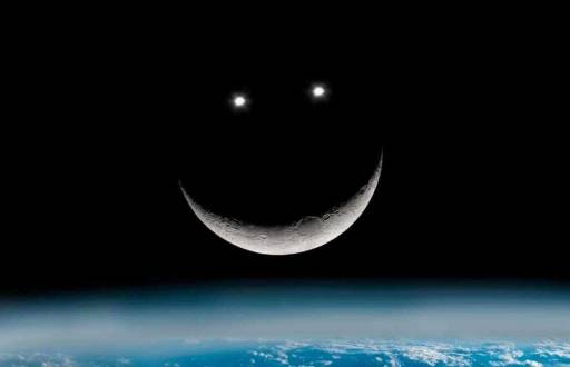 Luna sonriente