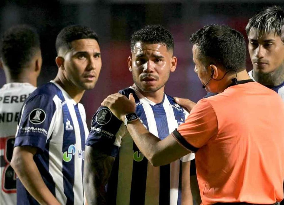 Xenofobia a Miguel Navarro en la Libertadores