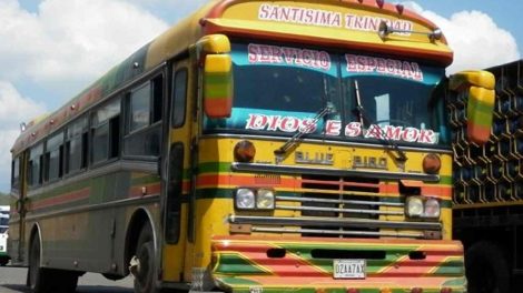 Un accidente de tránsito en la carretera Güigüe-Valencia generó susto entre pasajeros pero no dejó lesionados. Conoce los detalles.