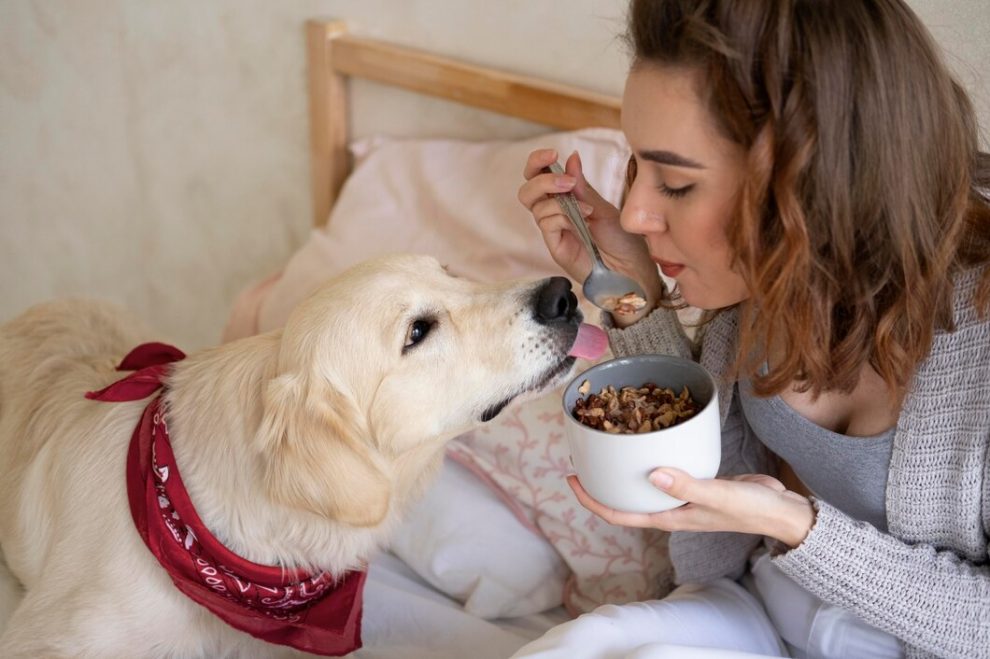 mujer con perro