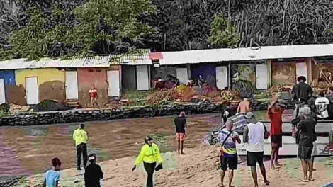 Lluvias en Choroní causan inundaciones y cierre vial primero de mayo