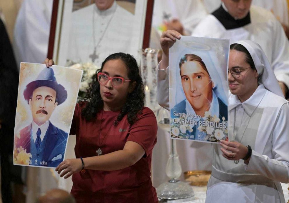 Canonización de José Gregorio Hernández y Carmen Rendiles