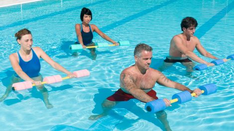 Ejercicios en piscina