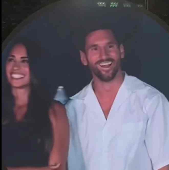 Messi y Antonela Kiss Cam Coldplay