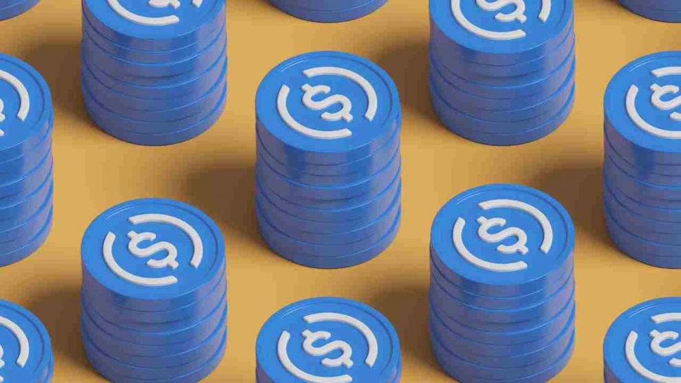 La reciente aprobación de la Ley GENIUS en Estados Unidos el pasado 17 de julio, marca un hito en la regulación de las monedas digitales estables (stablecoins)