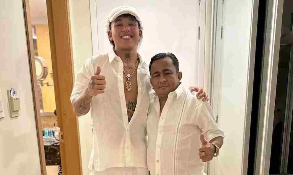 Muere padre del cantante Beéle en Colombia