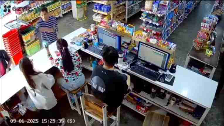 Cajera fue golpeada en Valencia por un cliente