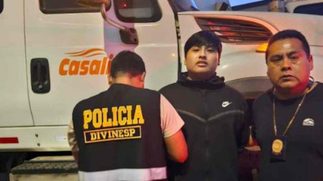 Pequeño J detenido en Perú