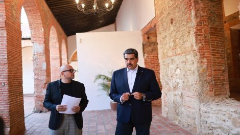 Venezuela suspende acuerdo gasífero con Trinidad y Tobago