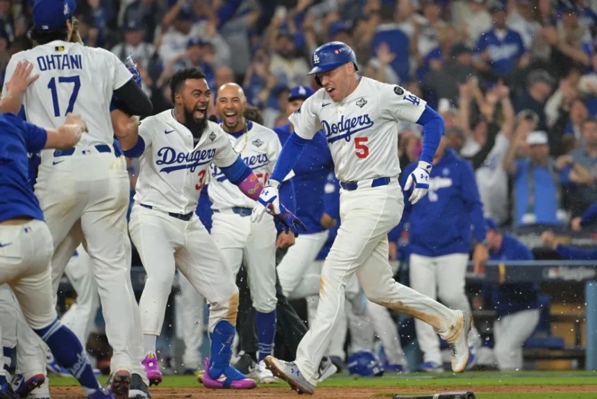 Freeman sella la victoria del épico juego con jonrón de oro