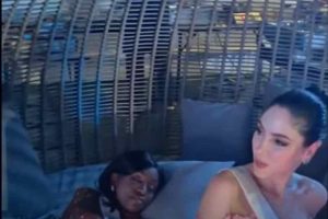 Miss Ruanda se queda dormida