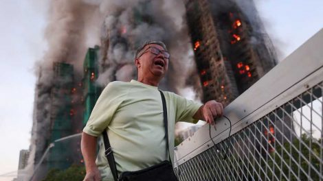 Incendio de gran magnitud en Hong Kong