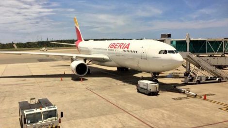 Iberia confía en retomar los vuelos a Venezuela