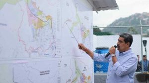 Maduro activa defensa con misiles en Caracas-La Guaira