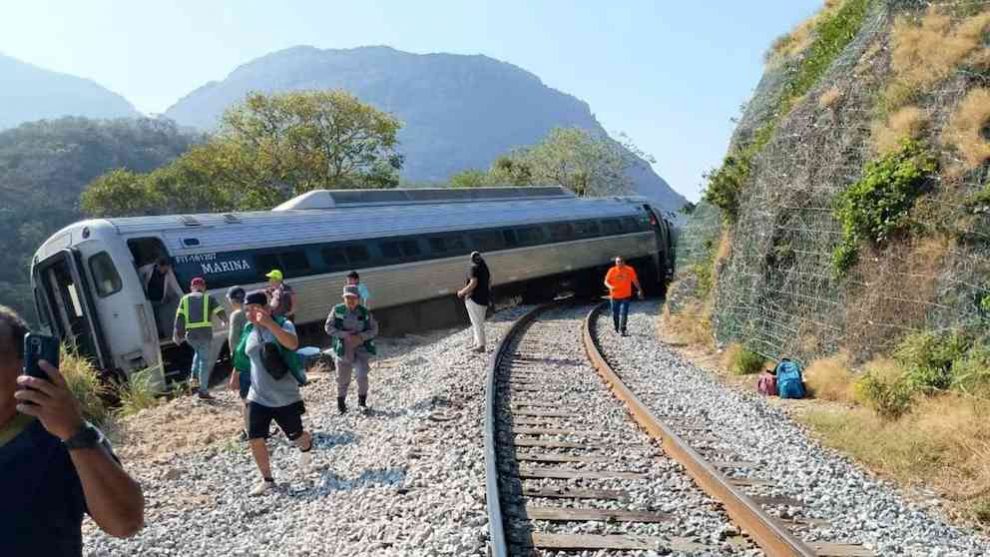 Tren Interoceánico descarrilado en Oaxaca