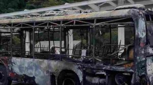 Autobús se incendió en el Túnel Boquerón 1