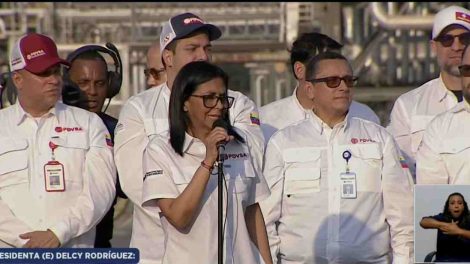 Delcy Rodriguez puerto La Cruz