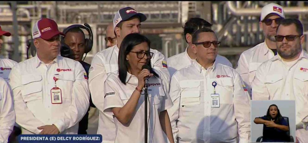 Delcy Rodriguez puerto La Cruz