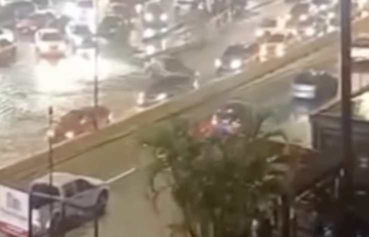 Anegación de la carretera Panamericana