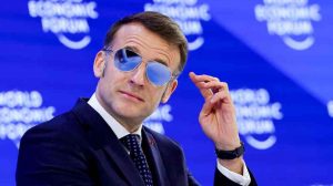 Gafas de Emmanuel Macron en Davos