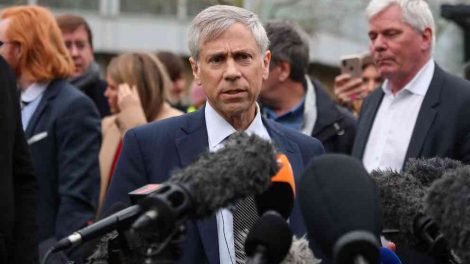 Maduro contrató como abogado a Barry Pollack