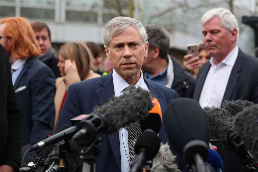 Maduro contrató como abogado a Barry Pollack