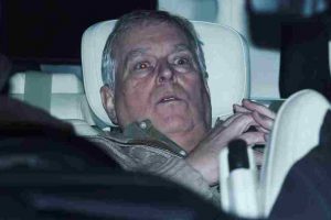 Detienen a Andrés Mountbatten-Windsor en Reino Unido