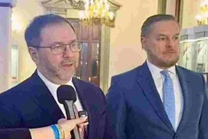 Designan a Félix Plasencia ante EE.UU