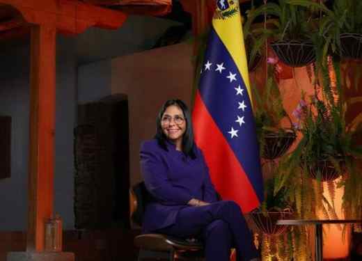 Delcy Rodríguez anuncia que ha sido invitada a EE.UU.