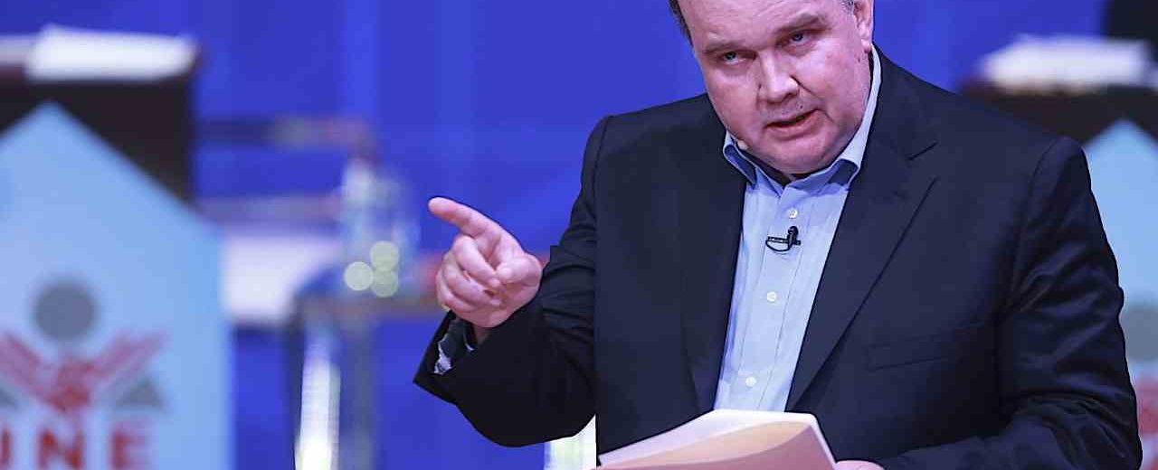 Candidato de Perú promete expulsar migrantes a “su Venezuela querida”