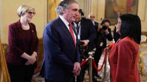 Delcy Rodríguez recibe a Doug Burgum en Miraflores