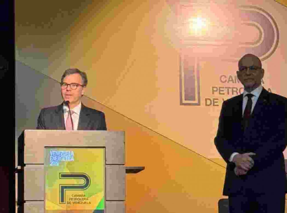 John Barrett insta a petroleras a aprovechar nueva etapa energética en Venezuela