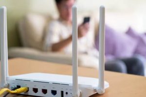 ajuste simple en el router mejora la velocidad del WiFi