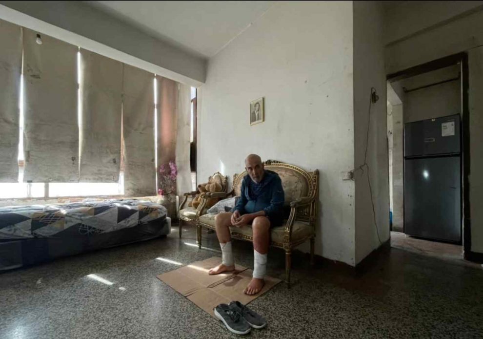 José Breijo recuperó su vivienda en Caracas, aunque encontró el apartamento completamente vacío tras años detenido.