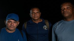 Excarcelaron a tres expolicías metropolitanos