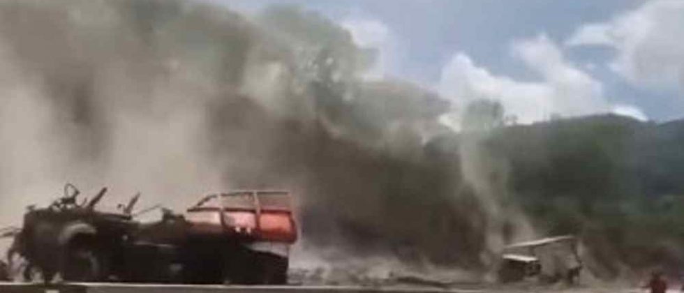 Colisión entre camiones en la ARC