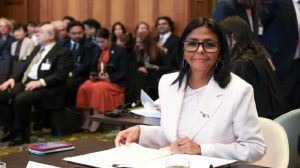 Delcy Rodríguez defiende el Esequibo en La Haya