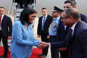 Delcy Rodríguez inicia visita oficial a India