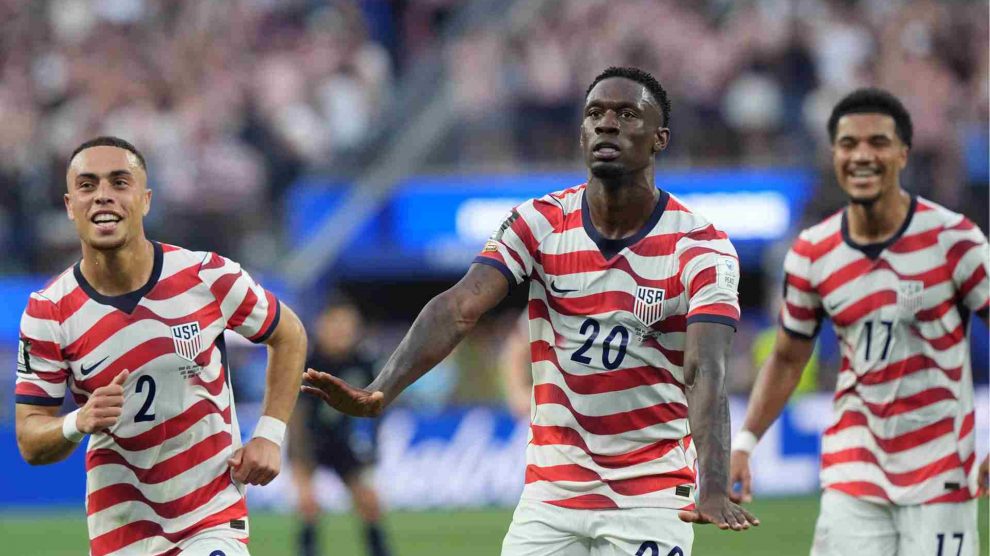 Equipo de Estados Unidos celebra gol en el Mundial 2026