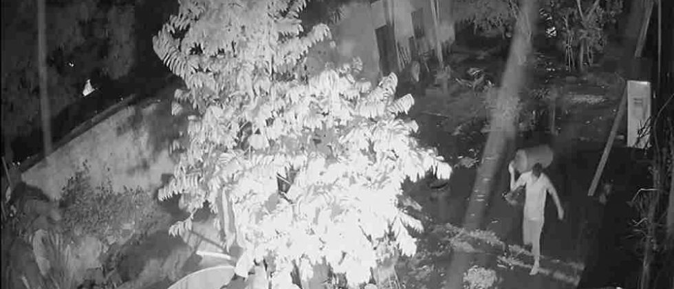 Roban tres bombonas de gas en iglesia de Valencia y ponen en riesgo comedor para personas en situación de calle
