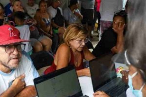 Censo para damnificados por los terremotos en La Guaira