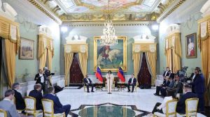 Venezuela firma acuerdo con IMPSA